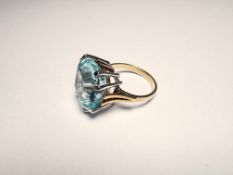 Ring 585er Gold mit Stein (blau)