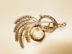 Brosche 750er Weissgold 17,1g ca. 2 ct natürlicher Diamanten in versch. Schliffen