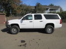 2013 CHEVROLET SUBURBAN 4X4