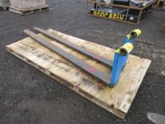 96'' FORKLIFT/TELEHANDLER FORKS W/ 2 1/2'' HOLES