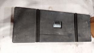TRANSPORT TRUNK, DIMENSIONS TO COME