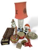 A collection of oriental items to include three pl