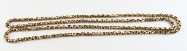 An unmarked facetted oval belcher link muff or gua