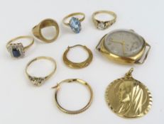 A collection of various 9ct gold jewellery to incl
