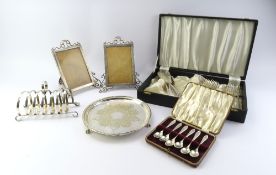 A collection of silver plate and silver, including