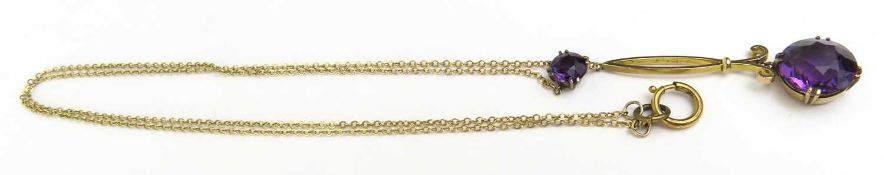 An early 20th century necklet,
