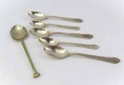 A pair of Mappin and Webb coffee spoons
