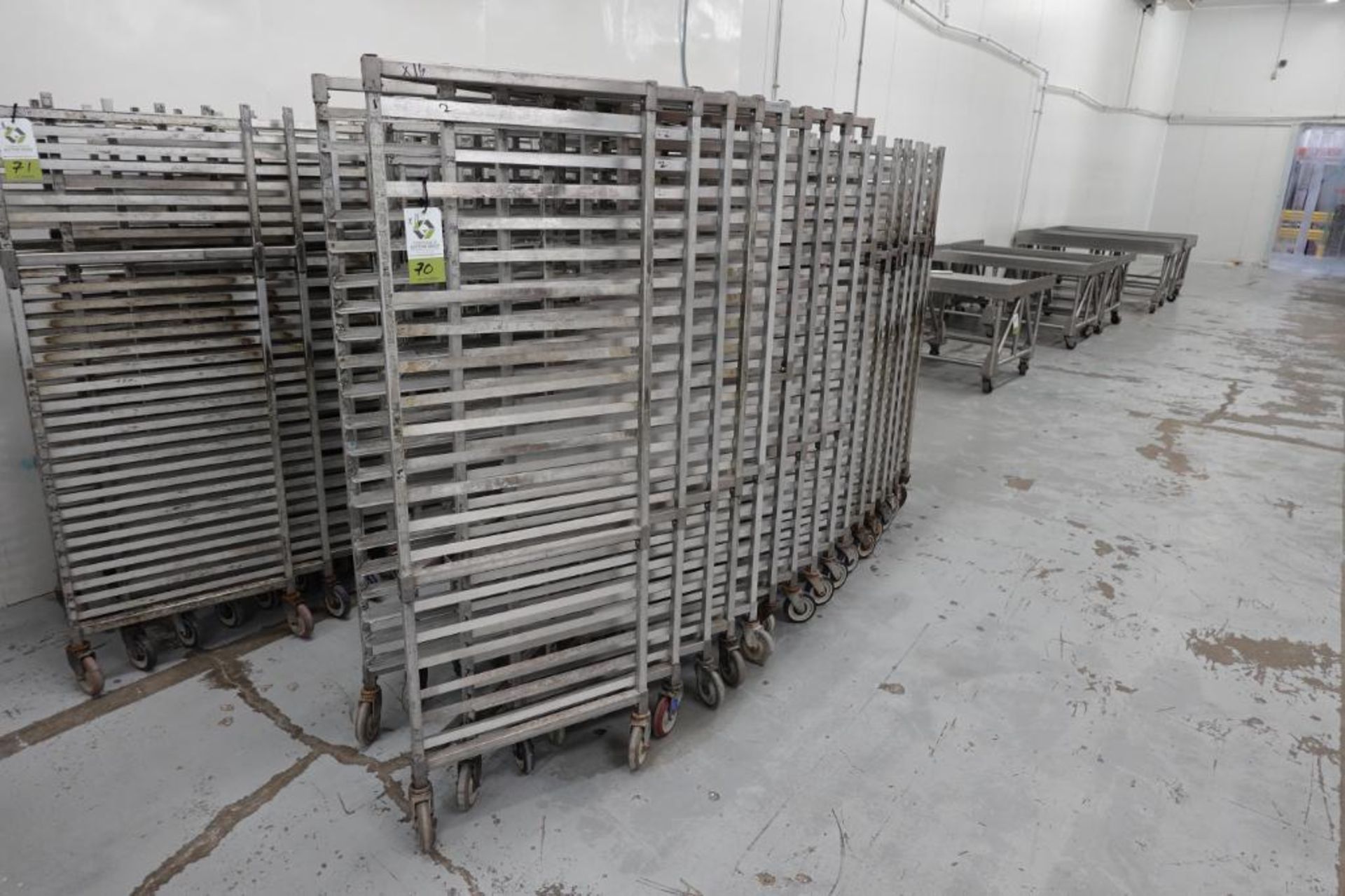 Aluminum nesting Z-Type bakery rack, 26 in. long x 18 in. wide x 70 in ...