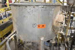 32"X52" DIA. STAINLESS STEEL TANK (CI) [RIGGING FEES FOR LOT# 46 - $175 USD PLUS APPLICABLE TAXES}