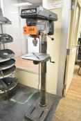 DELTA 17-900 16-1/2" FLOOR-TYPE DRILL PRESS WITH SPEEDS TO 1720 RPM, 3/4 HP, S/N: R9443