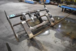 JRB 4' LOADER FORKS WITH 33" CRADLE