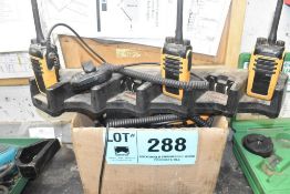 LOT/ HANDHELD WALKIE TALKIES & COMPONENTS