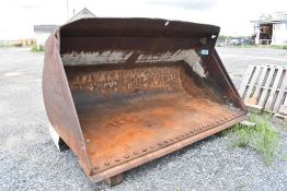 10' LOADER BUCKET 60" CRADLE