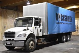 FREIGHTLINER (2016) T/A FLAT DECK TRUCK WITH CUMMINS TURBO DIESEL ENGINE, EATON FULLER 10 SPEED
