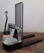 CROWN (2018) WP3045-45 4,500 LB. CAPACITY 24V WALK-BEHIND ELECTRIC PALLET TRUCK WITH BUILT-IN