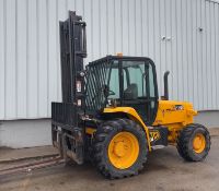 JCB (2005) 930 RTFL 6,000 LB. CAPACITY 4WD HEAVY DUTY ROUGH TERRAIN DIESEL FORKLIFT WITH 269” MAX.
