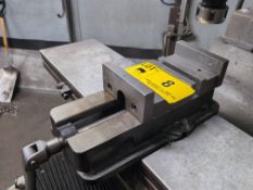 6' MACHINE VISE