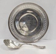Sterling silver comport of circular form, with pierced edge, the centre engraved with initials, 22.