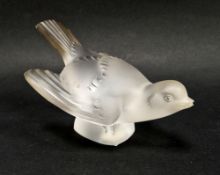 Lalique frosted glass sparrow, etched Lalique France to reverse, 12.7 cm long