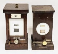 Early 20th century railways mahogany cased lamp in/lamp out indicator with ivorine plaque no.67 (