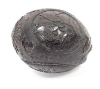 Georgian 18th century Pacific Islands sailor's carved Bugbear powder flask/container, with