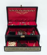 Leather jewellery box containing a collection of mostly costume jewellery including an Italian