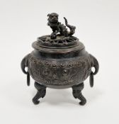 Japanese bronze censer, Meiji period (1868-1912), of globular form surmounted with a lion dog finial