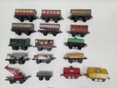 Hornby 0 gauge rolling stock to include 2 x LMS 1st/3rd passenger coach, LNER 1st/3rd passenger