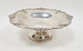 Silver comport by Elkington & Co, Birmingham 1919, of shaped circular form with pierced border, on