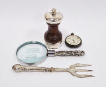 Peter Piper silver and mahogany pepper grinder, London 1992, M C Hersey & Son, 11cm high together