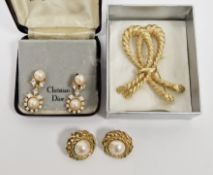 Christian Dior vintage gilt metal brooch modelled as a double ropetwist brooch, marked to reverse,