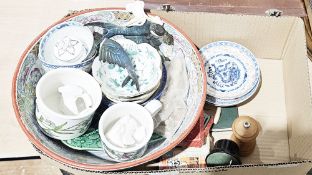 Mixed lot of ceramics and collectable items including Portmeirion, a green majolica moulded
