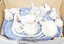 Mixed lot of ceramics including three 19th century graduated Willow pattern meat plates, five