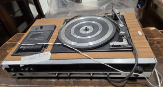 Hitachi stereo music centre SDT-2370 and a Bose wave radio/CD (2)