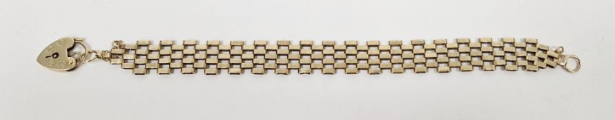 9ct gold modern gate bracelet with padlock clasp, 11.7g approx
