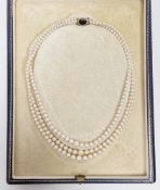 Three-row graduated cultured pearl necklace, the pearls measuring from 3.6mm to 7.4mm, with