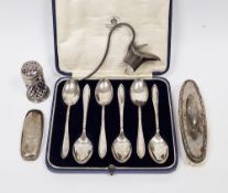 Set of six silver teaspoons by Mappin & Webb, Birmingham 1935, with jubilee marks, in fitted case, a