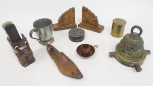 Mixed lot of collectables including pair of Art Deco wooden Scottie dog bookends, 12cm high,