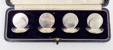 Set of four George V silver menu holders by Sampson Mordan & Co Ltd, Chester 1913, each of plain