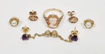 9ct gold cameo ring, pair stud earrings, purple stone set earrings and others, 7.4g gross weight