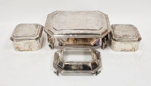 Charles II silver part toilet set by John Austin, London 1682, all of octagonal form with moulded