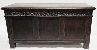 17th/18th century oak coffer, the hinged lid with thumbmoulded edge opening to an empty space,