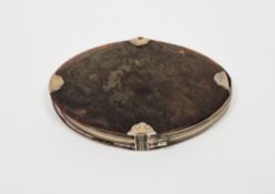 19th century silver-mounted tortoiseshell folding magnifying glass, of oval form, 9.5 cm high (
