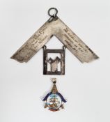 Masonic silver Lodge of Endeavour no.5506 set square, presented to Sidney Sanders 1951, 2ozt