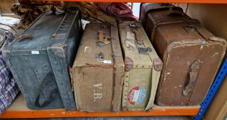 Early 20th century canvas covered and wooden-bound travelling trunk, 34cm high x 90cm wide