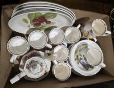 Portmeirion Pomona bowls, plates and serving plates, nine Queens Collection Hookers Fruit mugs and a