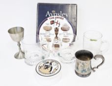 Aynsley England's glorious victory 2005 the Ashes plate, three glass cricketing tankards, mugs and