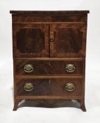 Early 19th century mahogany washstand / night stand, the hinged rectangular lid opening to three