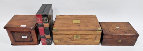 Victorian mahogany collector's cabinet, the single door opening to three green baize-lined