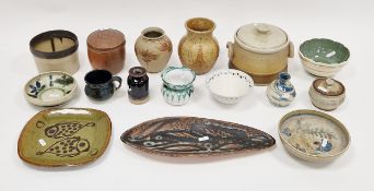 Quantity of studio pottery to include a Dieter Kunzemann square dish with slip deocoration of fish